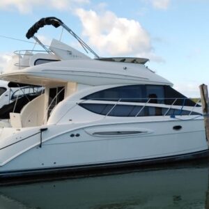 (42 FT) Meridian Flybridge - 12 pax