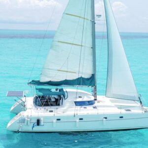 Catamaran - 20 pax