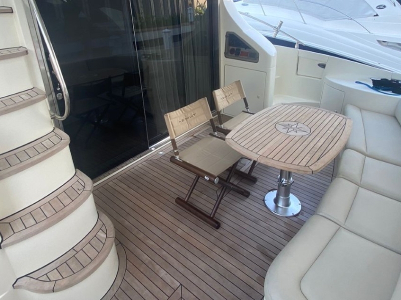 (50 ft) Azimut Flybridge - 15 pax - 04