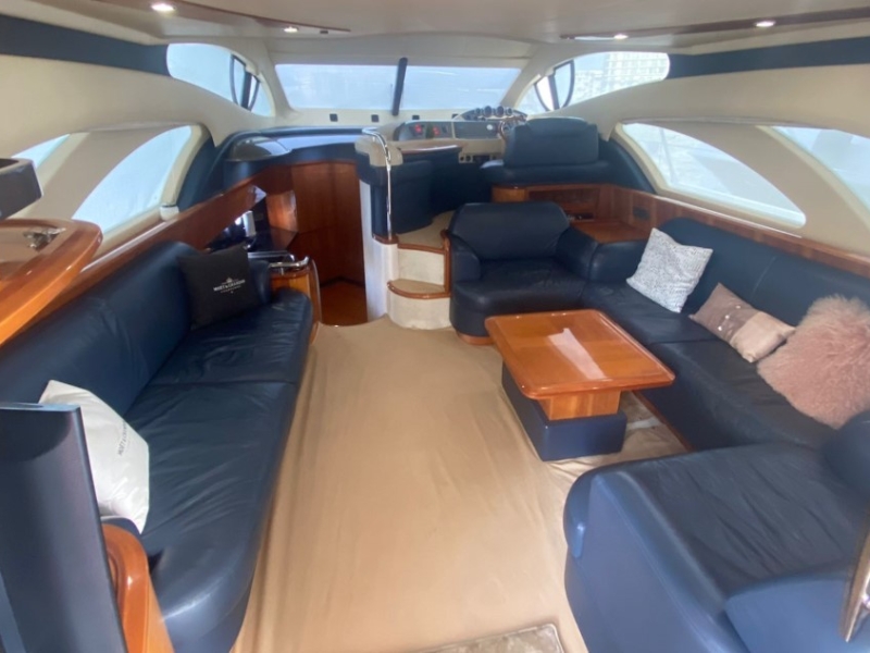 (50 ft) Azimut Flybridge - 15 pax - 07