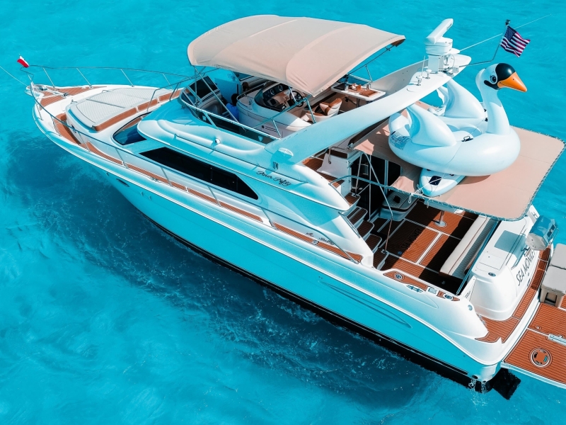 (50 ft) Sea Ray Flybridge (1)