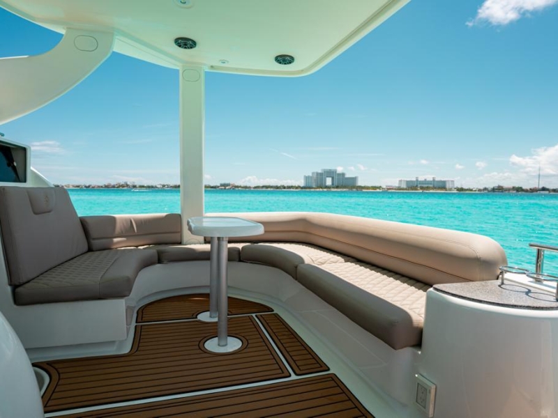50ft Flybridge meridian (3)