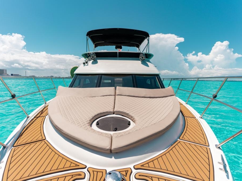 50ft Flybridge meridian (6)