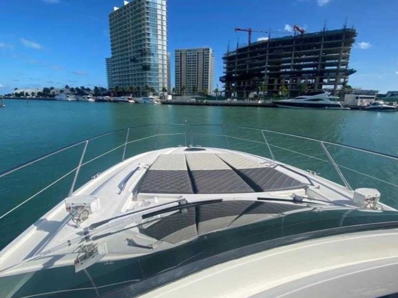 (52 ft) Sunseeker - 18 pax - 15