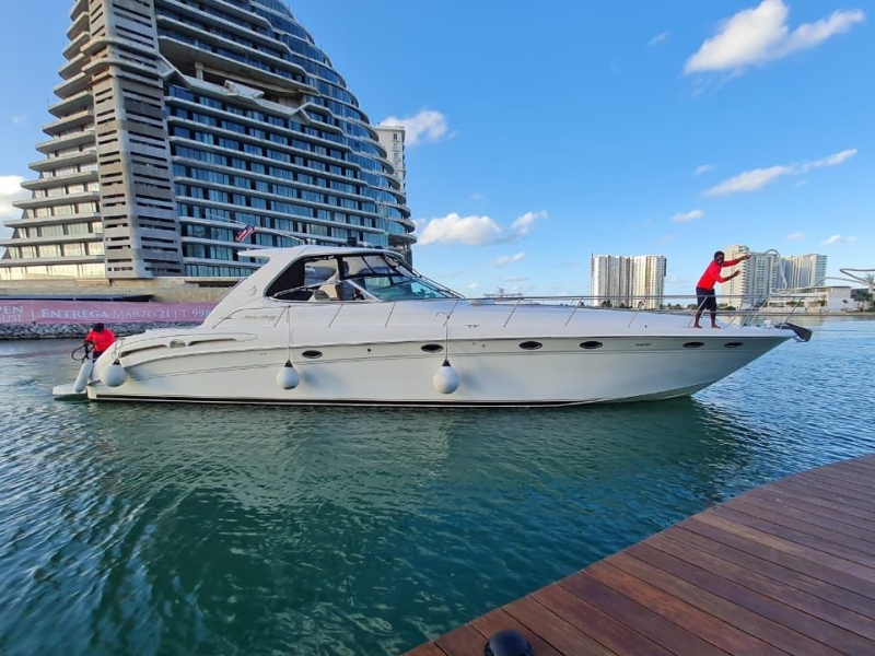 (54 ft) Sea Ray Sundancer - 25 pax (3)