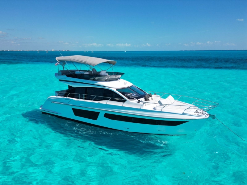 (55 ft) Azimut Wolf (1)