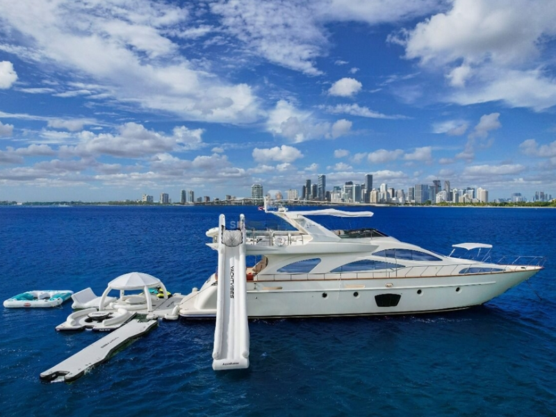 (80 ft) Azimut - Truco II (1)