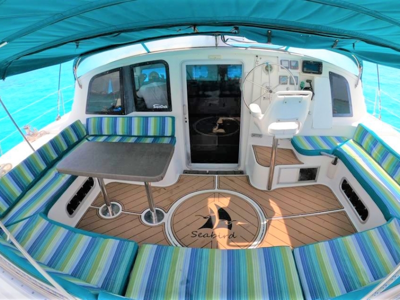 Catamaran 20 Pax (3)